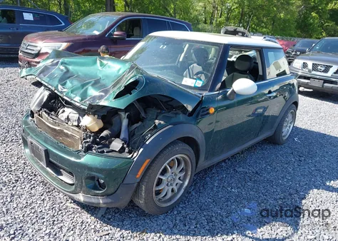 2013 Mini Hardtop Cooper from USA, damaged, VIN WMWSU3C50DT374311